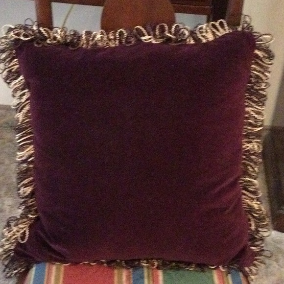 Beautiful Velvet Pillows EUC - Picture 2 of 3